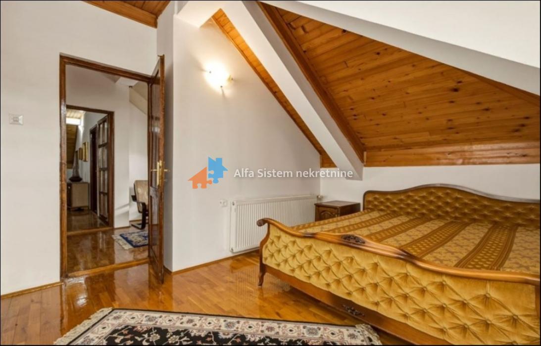 Izdavanje: Kuća 330 m², Dedinje – Beograd