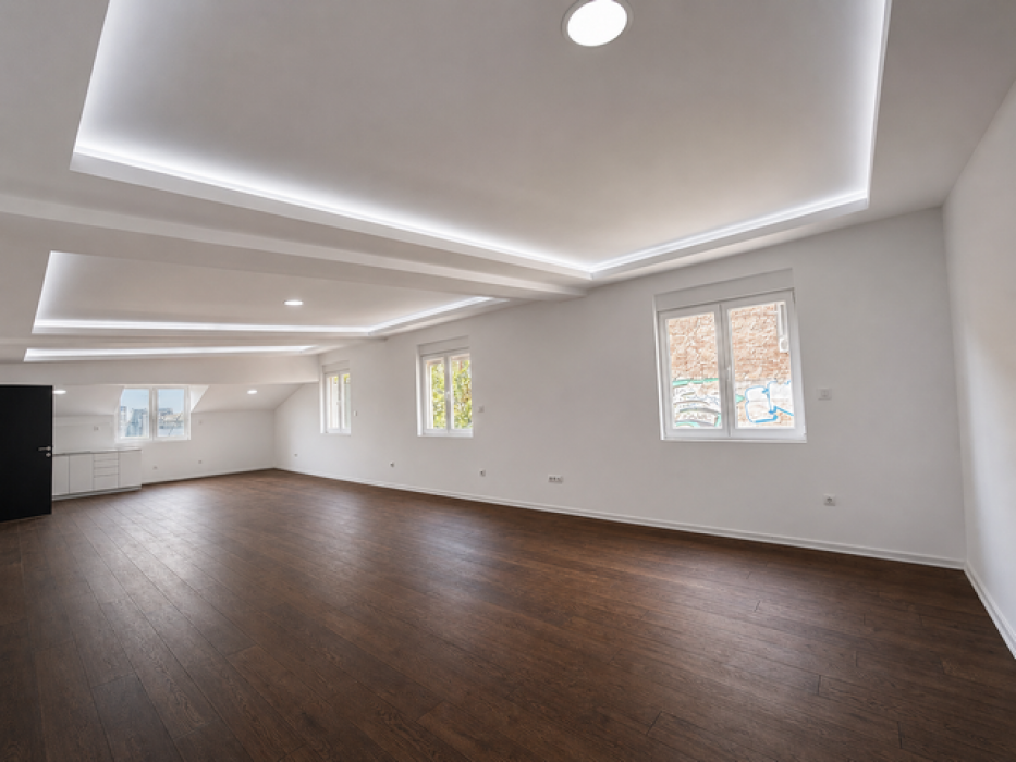 Izdavanje: Petosoban stan 250 m², Stari grad – Beograd