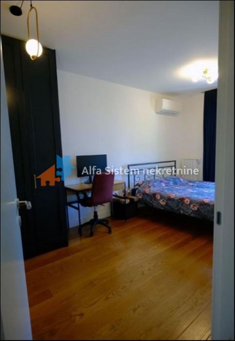 Izdavanje: Dvoiposoban stan 73 m², Voždovac – Beograd