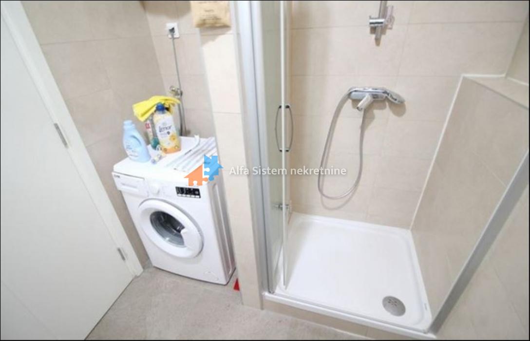 Izdavanje: Trosoban stan 115 m², Palilula – Beograd
