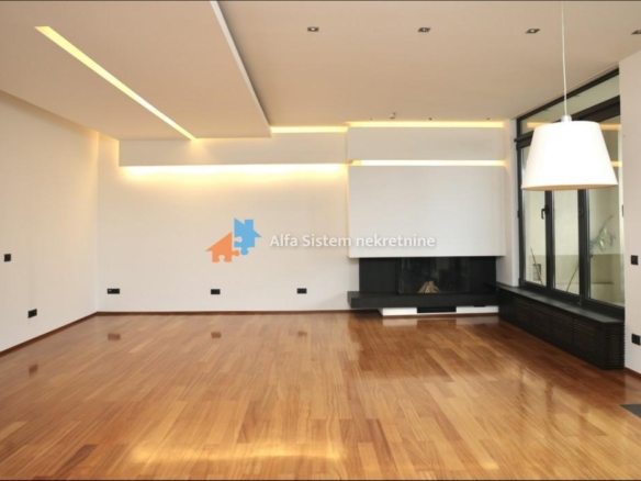Izdavanje: Petosoban stan 176 m², Vračar – Beograd
