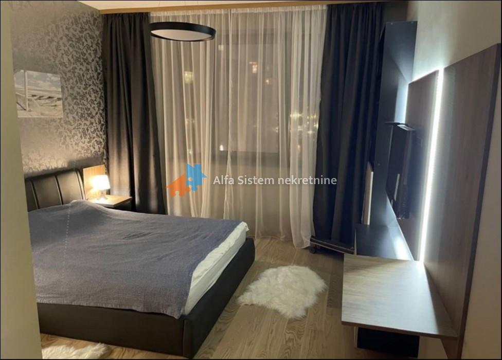 Izdavanje: Dvosoban stan 56 m², Beograd na vodi – Beograd