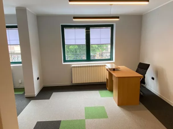 Izdavanje: Poslovni prostor 152 m², Voždovac – Beograd