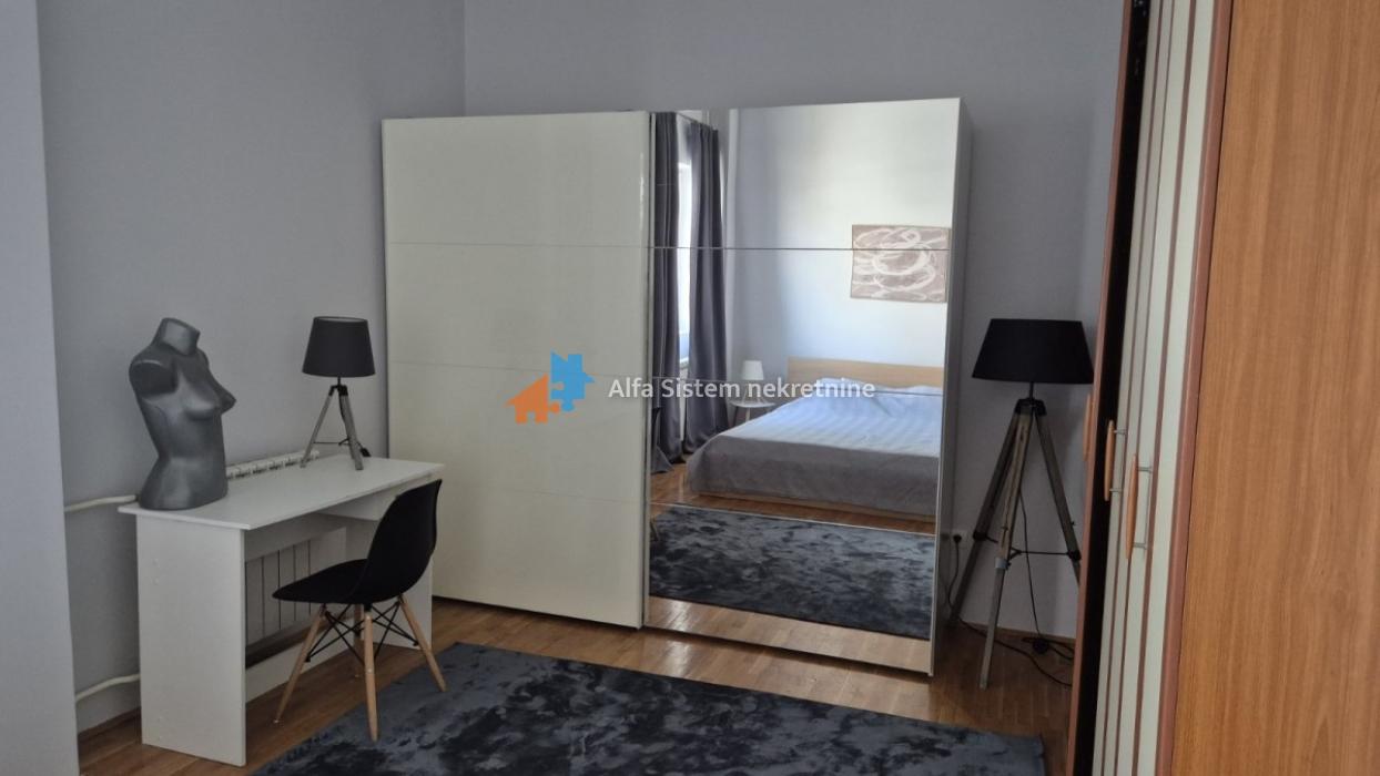 Izdavanje: Dvosoban stan 70 m², Voždovac – Beograd Izdavanje: Dvosoban stan 70 m², Voždovac – Beograd