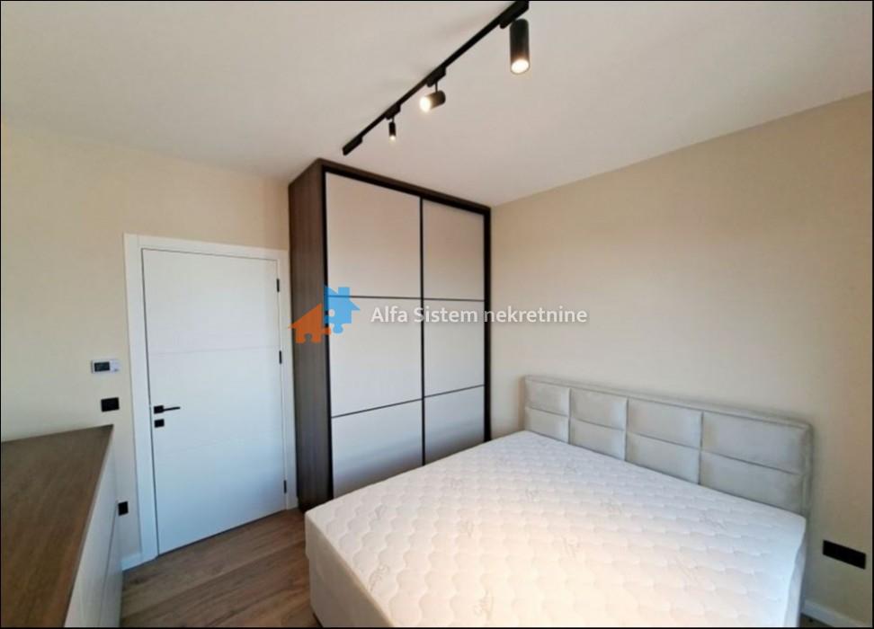 Izdavanje: Trosoban stan 82 m², Zvezdara – Beograd