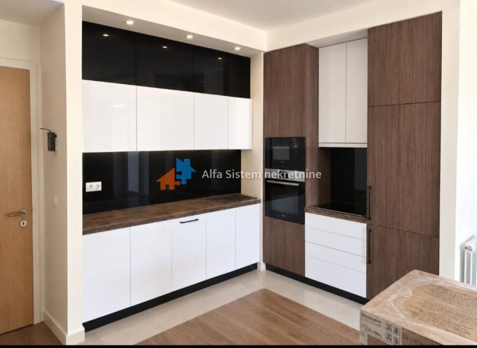 Izdavanje: Dvosoban stan 57 m², Beograd na vodi – Beograd