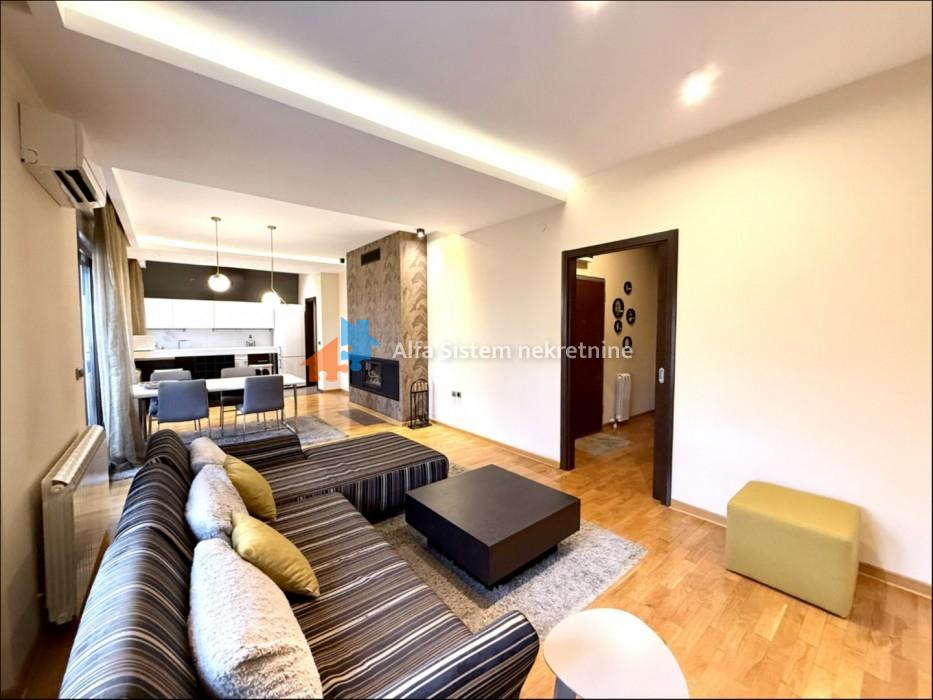 Izdavanje: Petosoban stan 160 m², Vračar – Beograd
