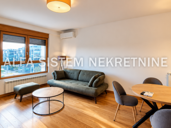 Izdavanje: Dvosoban stan 63 m², Novi Beograd – Beograd