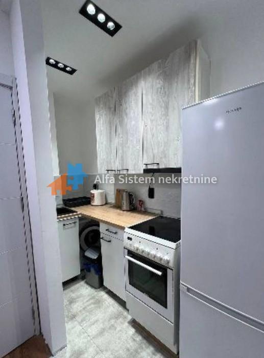 Izdavanje: Trosoban stan 56 m², Voždovac – Beograd