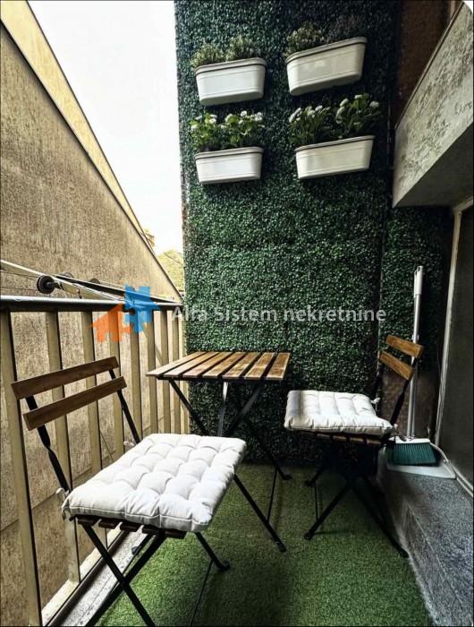 Izdavanje: Jednosoban stan 50 m², Stari grad – Beograd