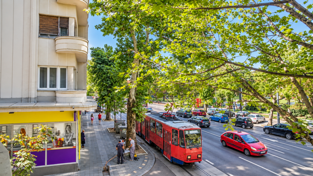 Izdavanje: Poslovni prostor 130 m², Vračar – Beograd Izdavanje: Poslovni prostor 130 m², Vračar – Beograd