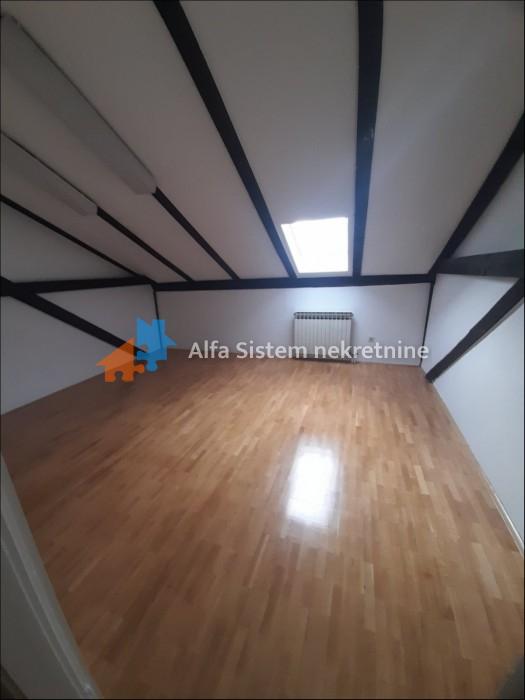 Izdavanje: Kuća 600 m², Savski venac – Beograd