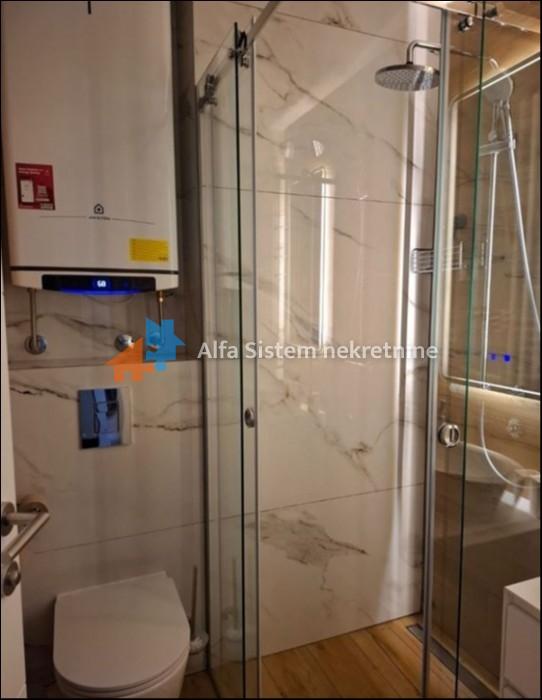 Izdavanje: Jednoiposoban stan 43 m², Novi Beograd – Beograd