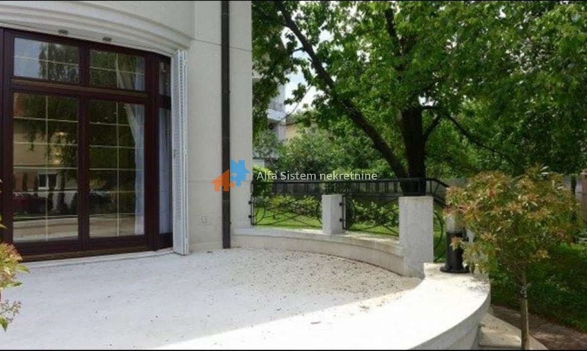 Izdavanje: Kuća 300 m², Voždovac – Beograd