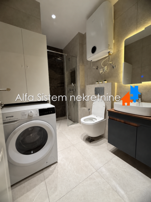Izdavanje: Dvosoban stan 55 m², Vračar – Beograd