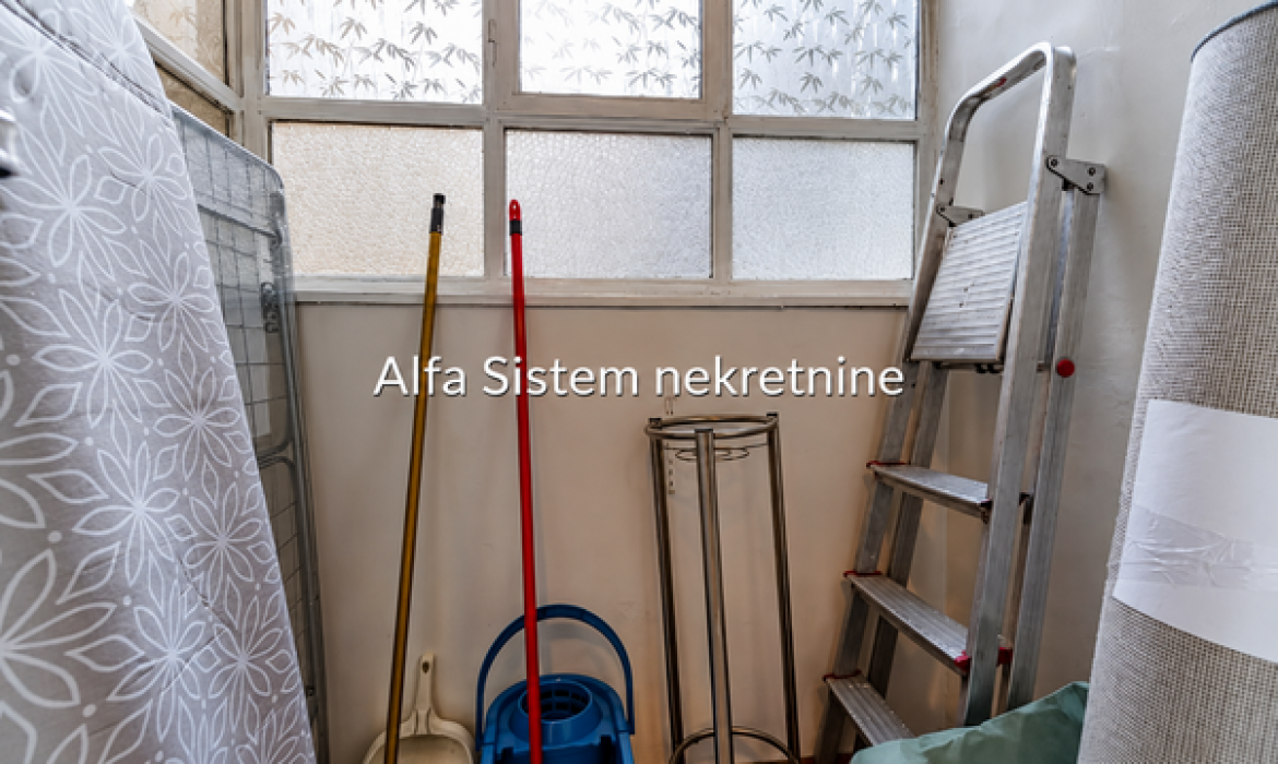 Izdavanje: Dvosoban stan 65 m², Savski venac – Beograd