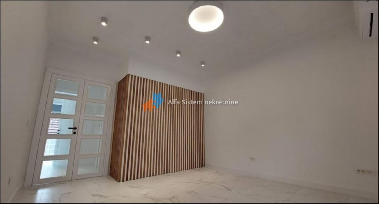 Izdavanje: Jednoiposoban stan 38 m², Vračar – Beograd Izdavanje: Jednoiposoban stan 38 m², Vračar – Beograd