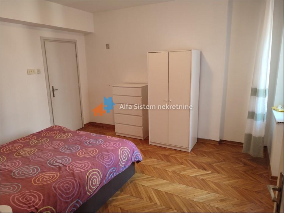 Izdavanje: Dvosoban stan 62 m², Stari grad – Beograd