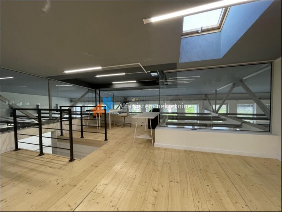 Izdavanje: Poslovni prostor 1000 m², Voždovac – Beograd
