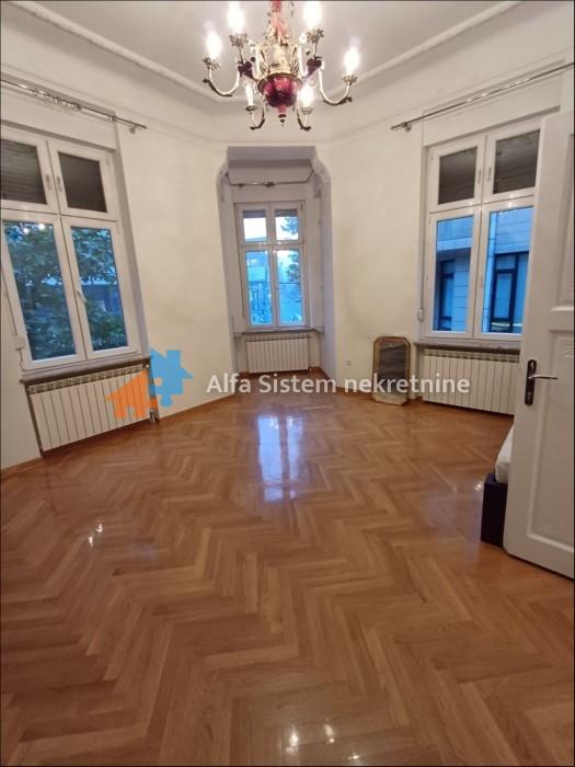 Izdavanje: Trosoban stan 95 m², Palilula – Beograd