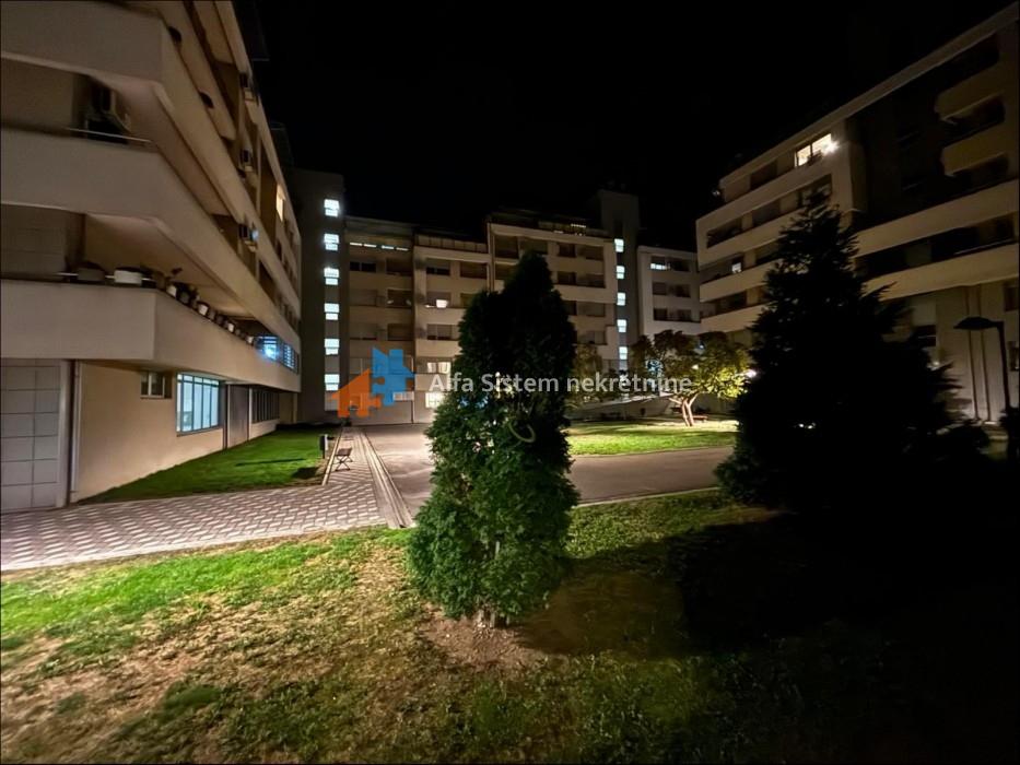 Izdavanje: Dvoiposoban stan 59 m², Zvezdara – Beograd
