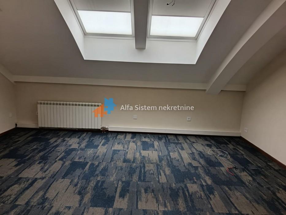 Izdavanje: Poslovni prostor 155 m², Savski venac – Beograd