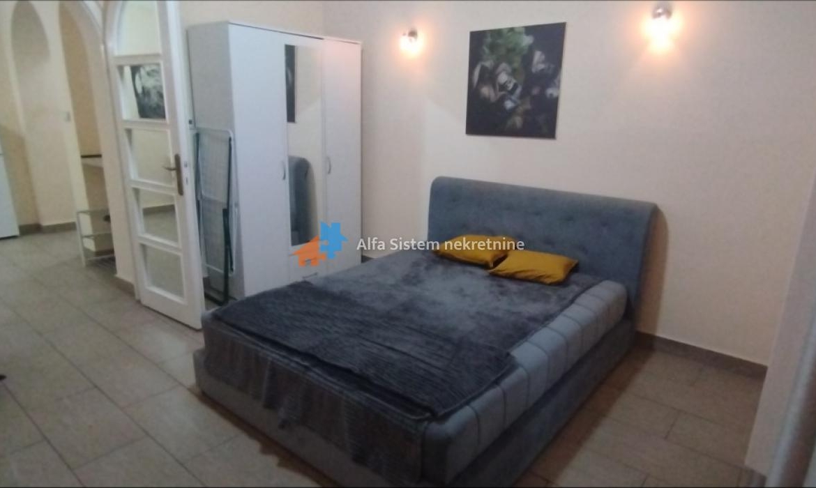 Izdavanje: Dvosoban stan 51 m², Vračar – Beograd