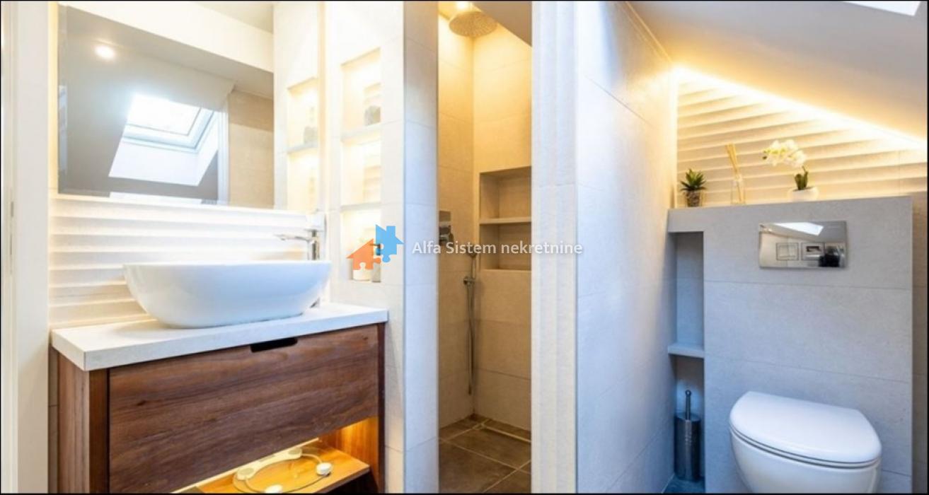 Izdavanje: Četvorosoban stan 108 m², Savski venac – Beograd Izdavanje: Četvorosoban stan 108 m², Savski venac – Beograd