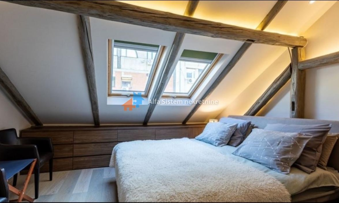 Izdavanje: Četvorosoban stan 108 m², Savski venac – Beograd