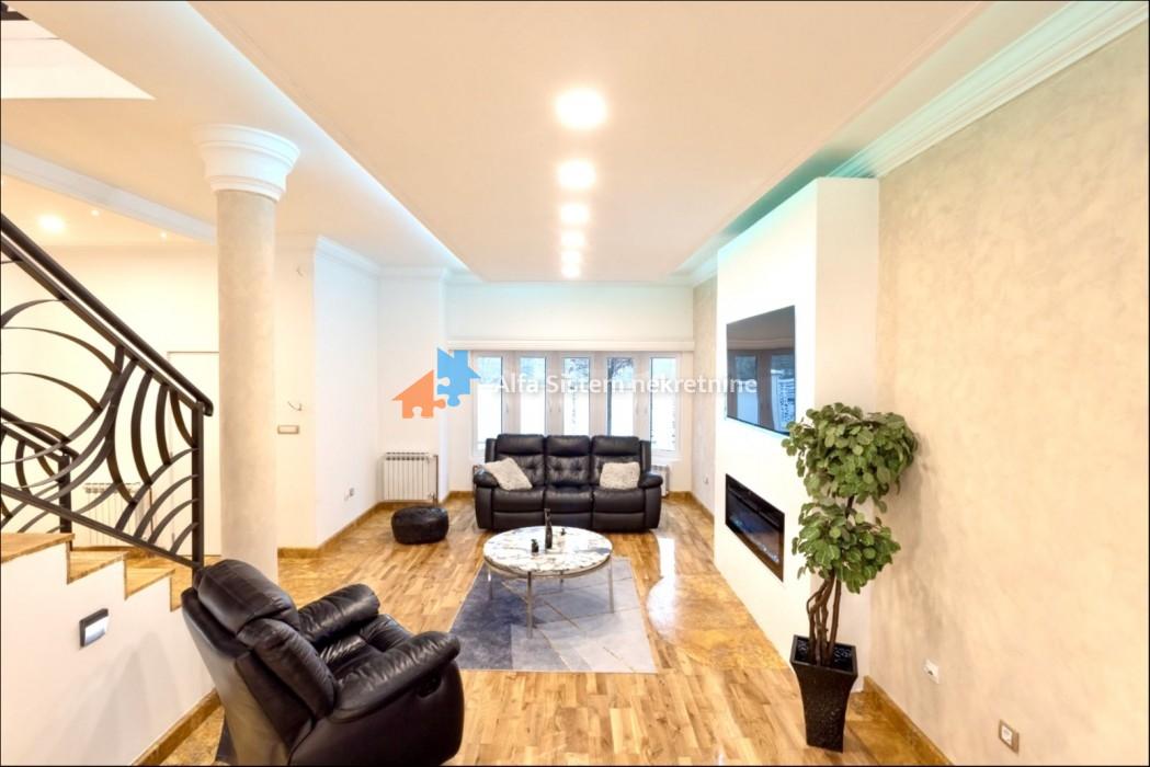 Izdavanje: Kuća 417 m², Voždovac – Beograd