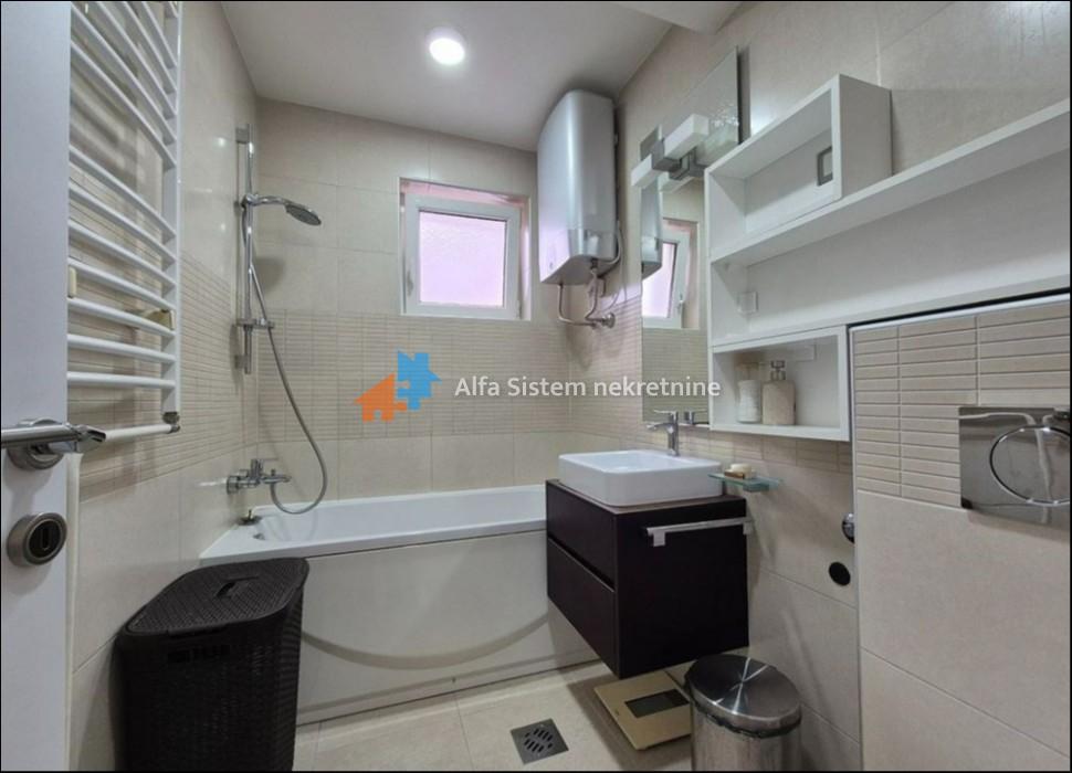 Izdavanje: Petosoban stan 150 m², Stari grad – Beograd