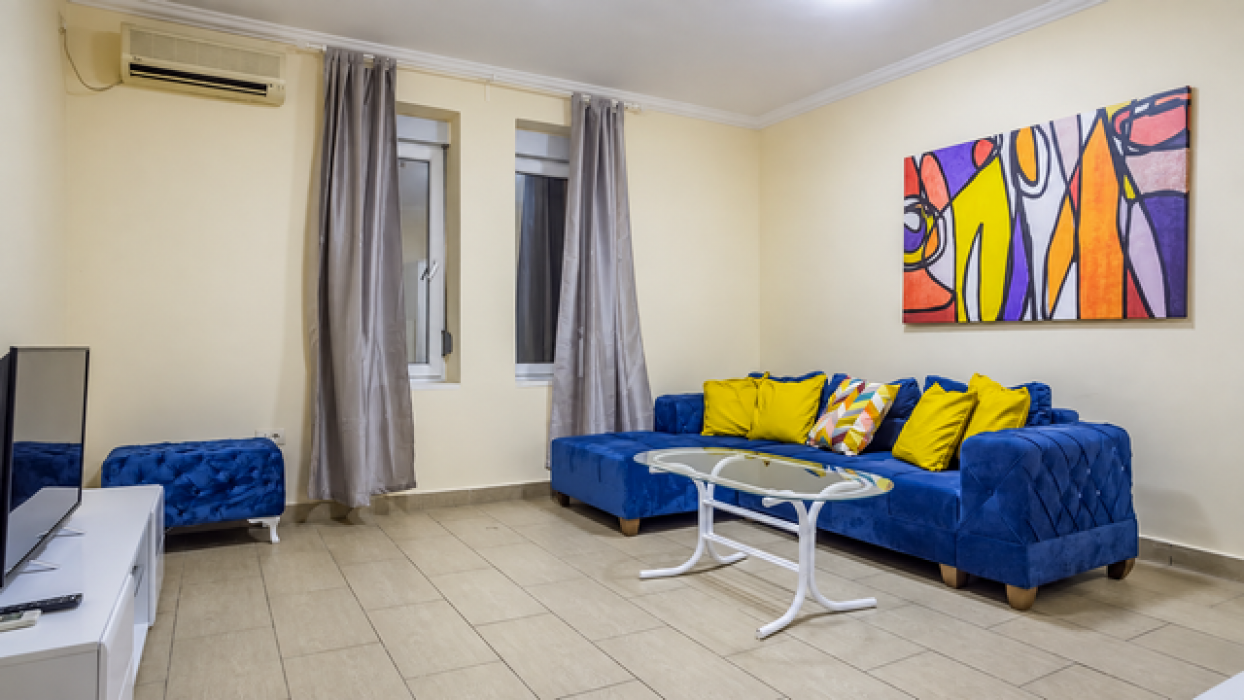 Izdavanje: Dvosoban stan 51 m², Vračar – Beograd Izdavanje: Dvosoban stan 51 m², Vračar – Beograd