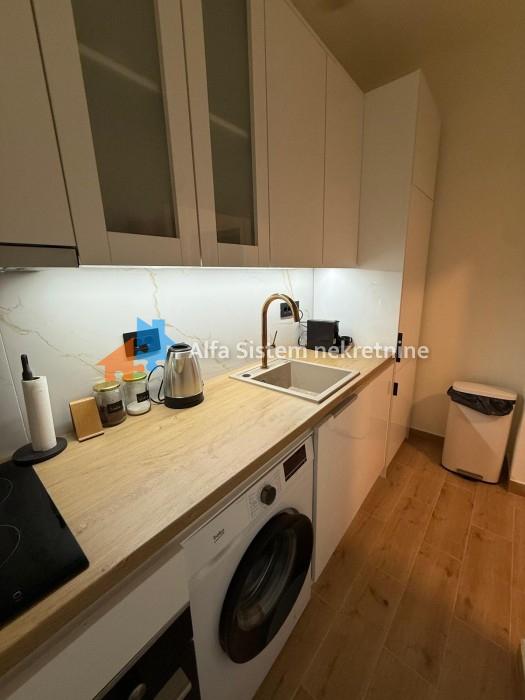 Izdavanje: Dvosoban stan 60 m², Stari grad – Beograd