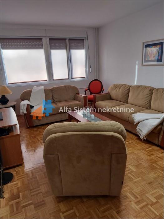 Izdavanje: Dvosoban stan 65 m², Vračar – Beograd