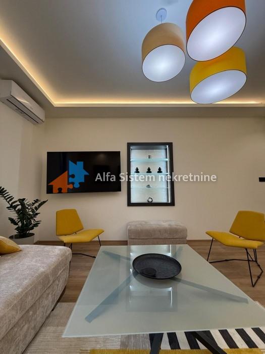 Izdavanje: Dvosoban stan 60 m², Stari grad – Beograd
