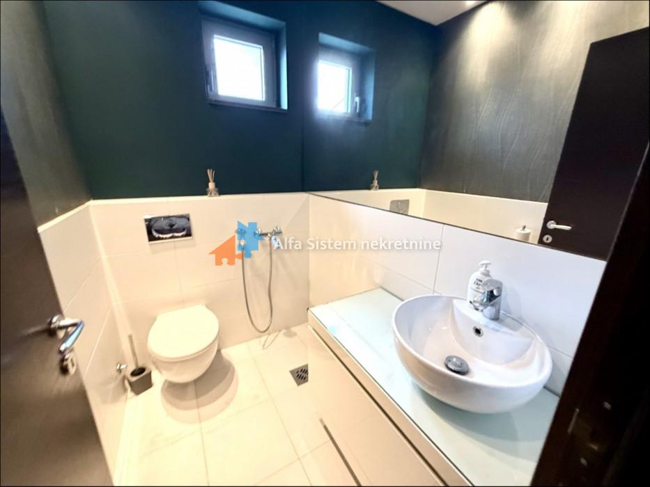 Prodaja: Petosoban stan 160 m², Vračar – Beograd
