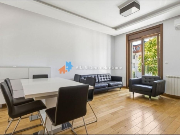 Izdavanje: Kuća 240 m², Dedinje – Beograd