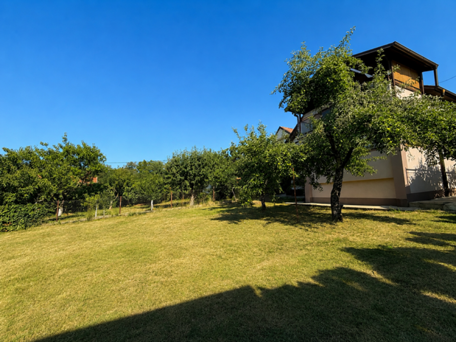 Prodaja: Kuća 220 m², Zvezdara – Beograd