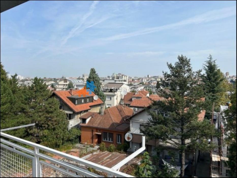 Izdavanje: Petosoban stan 176 m², Voždovac – Beograd