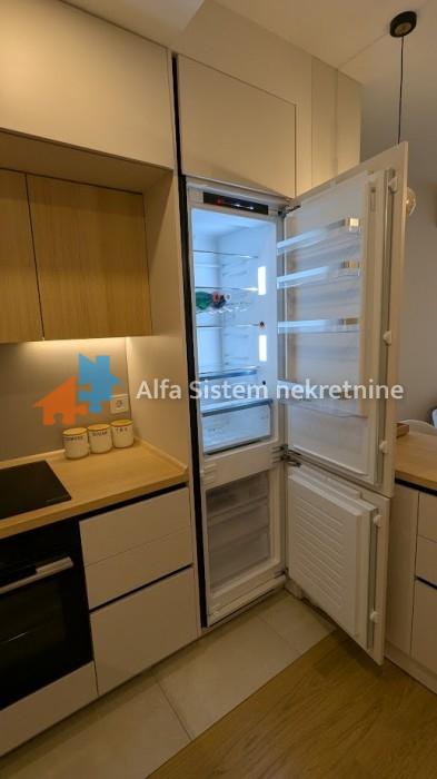 Izdavanje: Trosoban stan 73 m², Beograd na vodi – Beograd