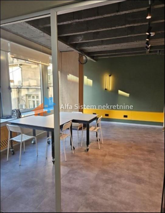 Izdavanje: Poslovni prostor 300 m², Stari grad – Beograd