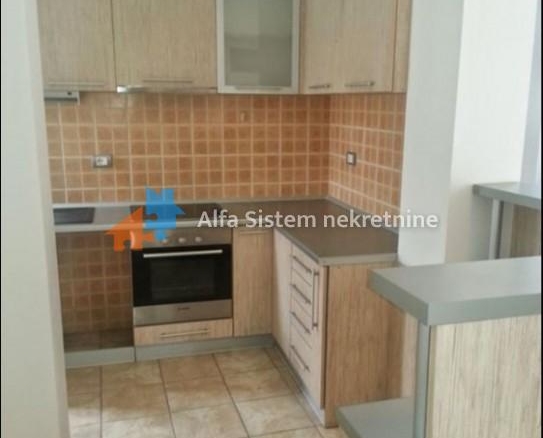 Izdavanje: Kuća 170 m², Savski venac – Beograd