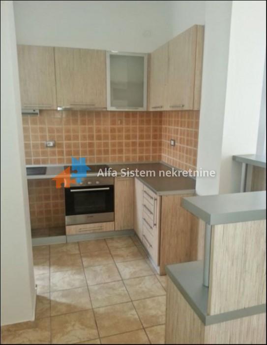 Izdavanje: Kuća 170 m², Savski venac – Beograd
