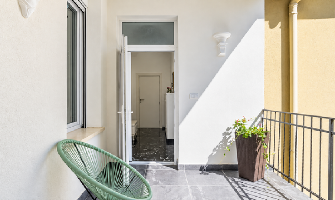 Izdavanje: Trosoban stan 98 m², Stari grad – Beograd