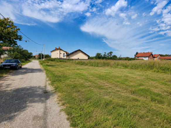 Prodaja: Plac 3.000 m² – Požarevac