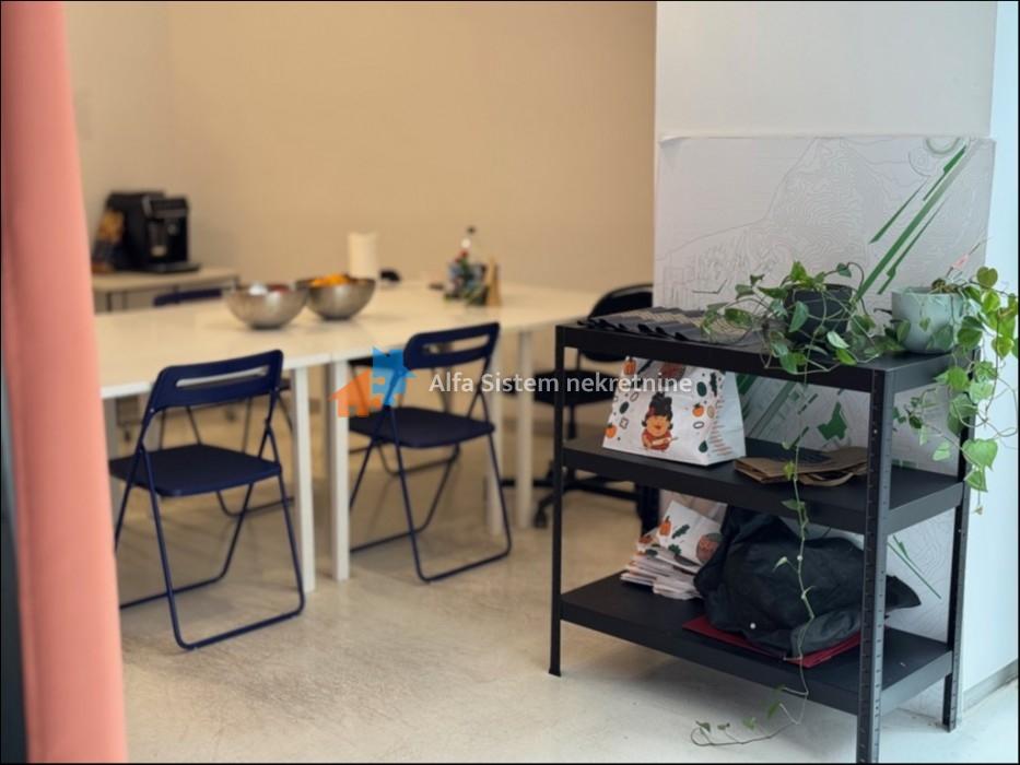 Izdavanje: Poslovni prostor 281 m², Stari grad – Beograd