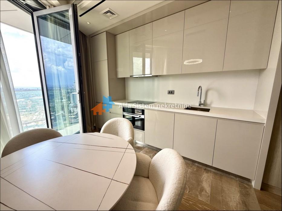 Izdavanje: Dvosoban stan 74 m², Savski venac – Beograd