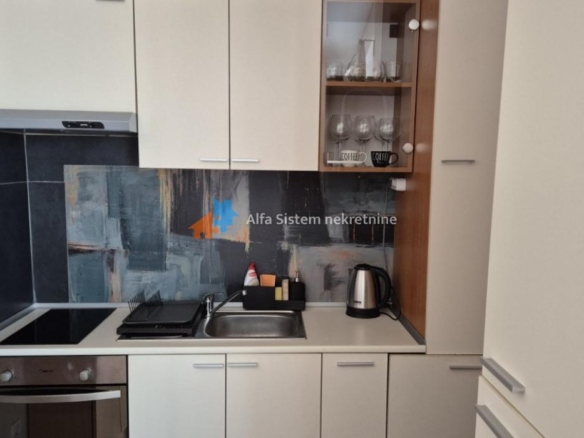 Izdavanje: Dvosoban stan 70 m², Voždovac – Beograd