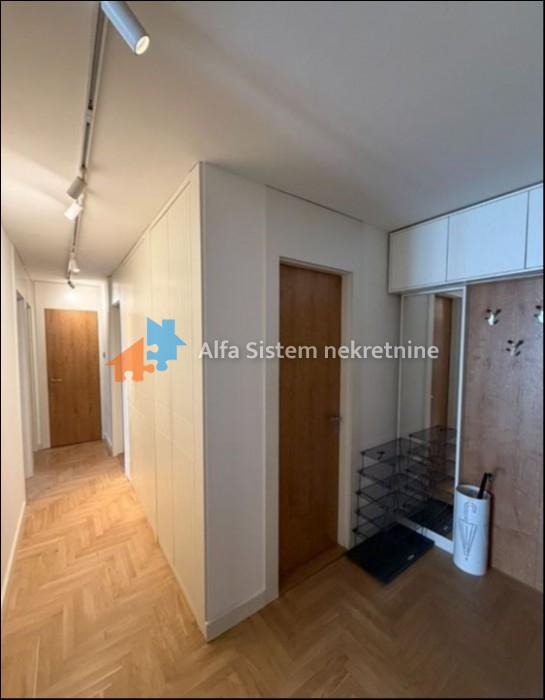 Izdavanje: Dvoiposoban stan 76 m², Čukarica – Beograd
