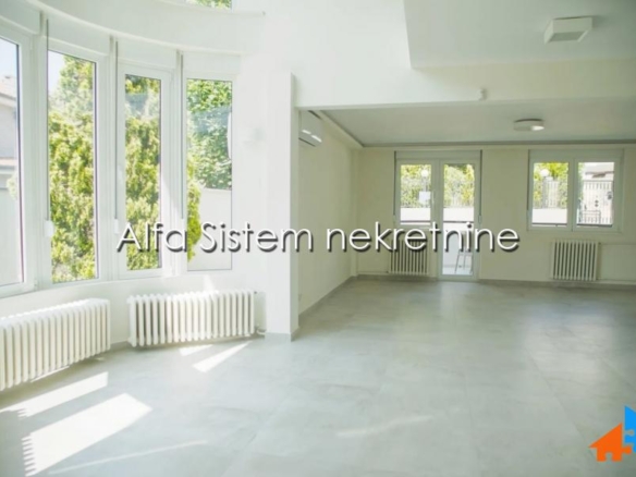 Izdavanje: Kuća 260 m², Čukarica – Beograd